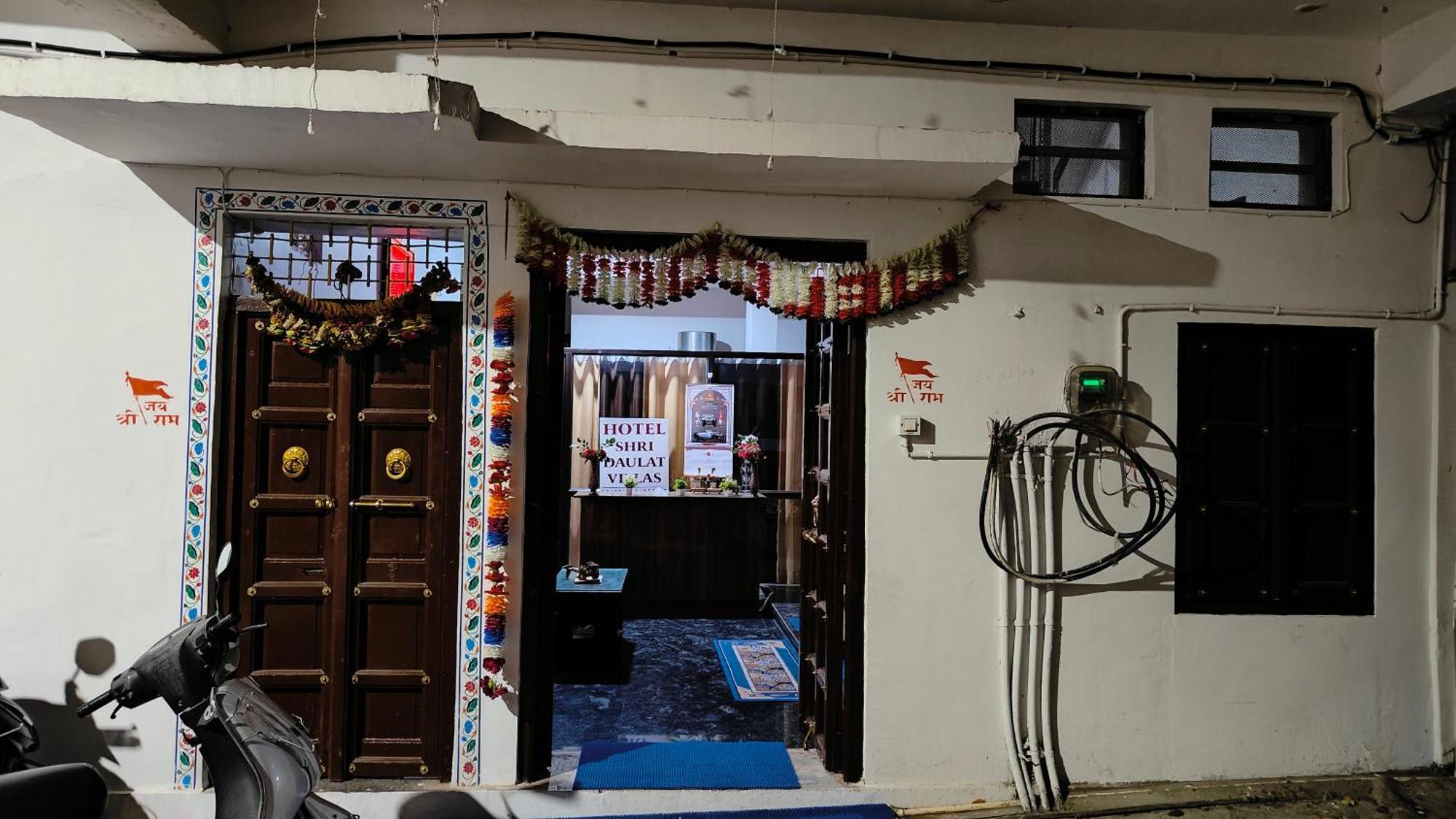 Shri Daulat Villas Udaipur Exterior photo